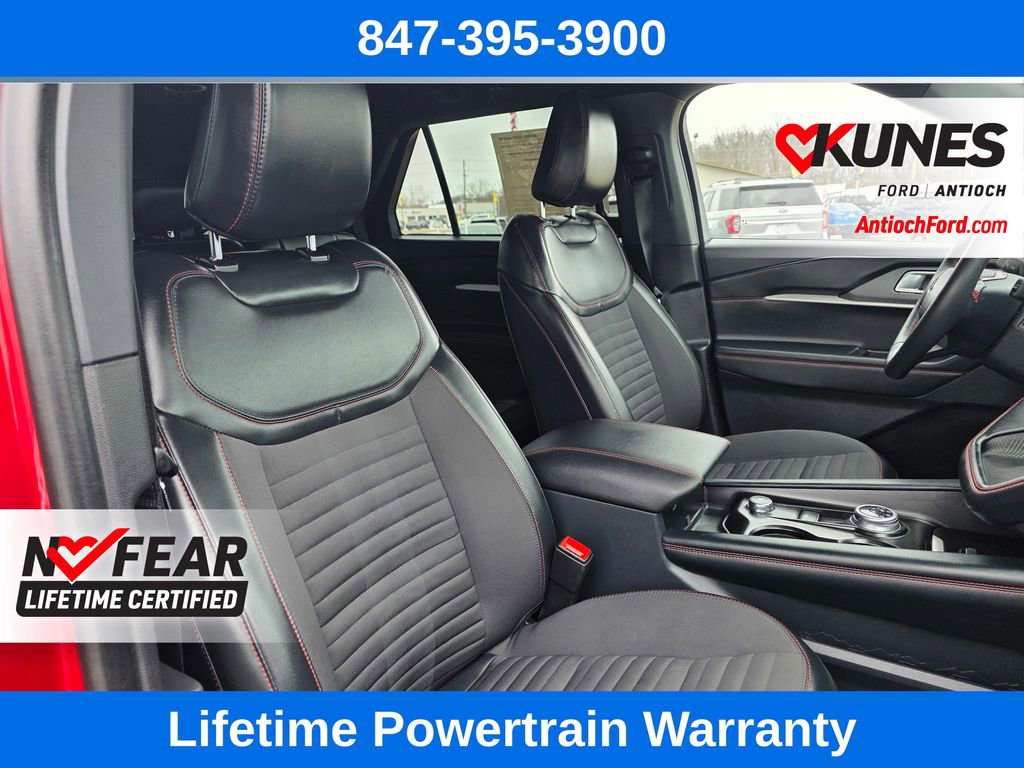 Used 2025 Ford Explorer ST-Line w/ ST-Line Street Pack image 41