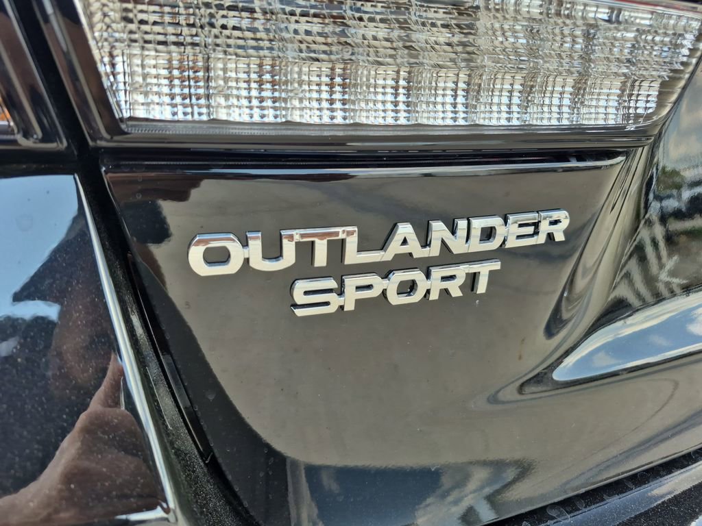 Used 2025 Mitsubishi Outlander Sport ES AWD/4WD image 31