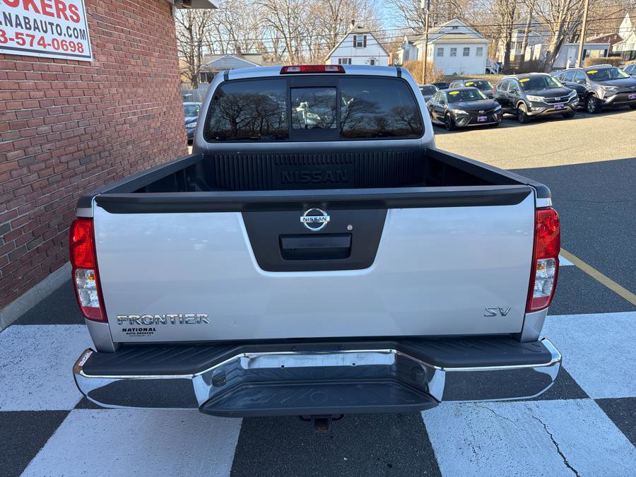 Used 2018 Nissan Frontier SV image 13