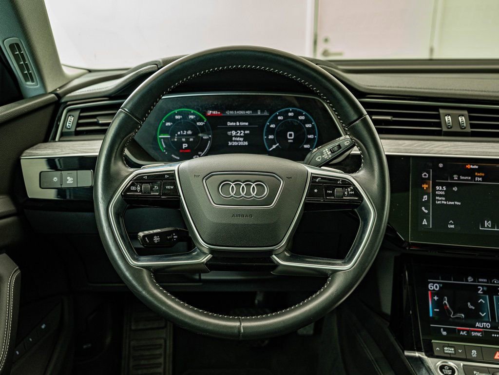 Used 2021 Audi e-tron Premium w/ Convenience Plus Package AWD/4WD image 29