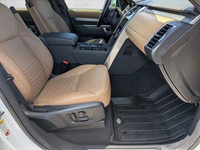 Used 2023 Land Rover Discovery HSE R-Dynamic image 21