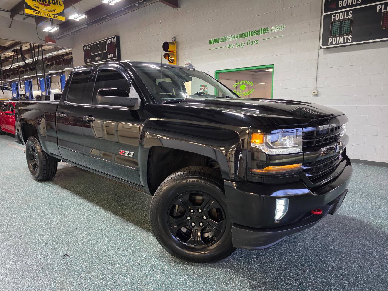 Used 2019 Chevrolet Silverado 1500 LT w/ All Star Edition AWD/4WD image 14