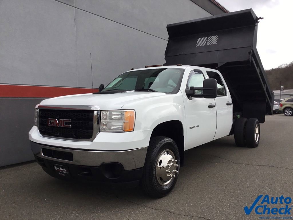 Used 2013 GMC Sierra 3500 W/T w/ Snow Plow Prep Package image 4