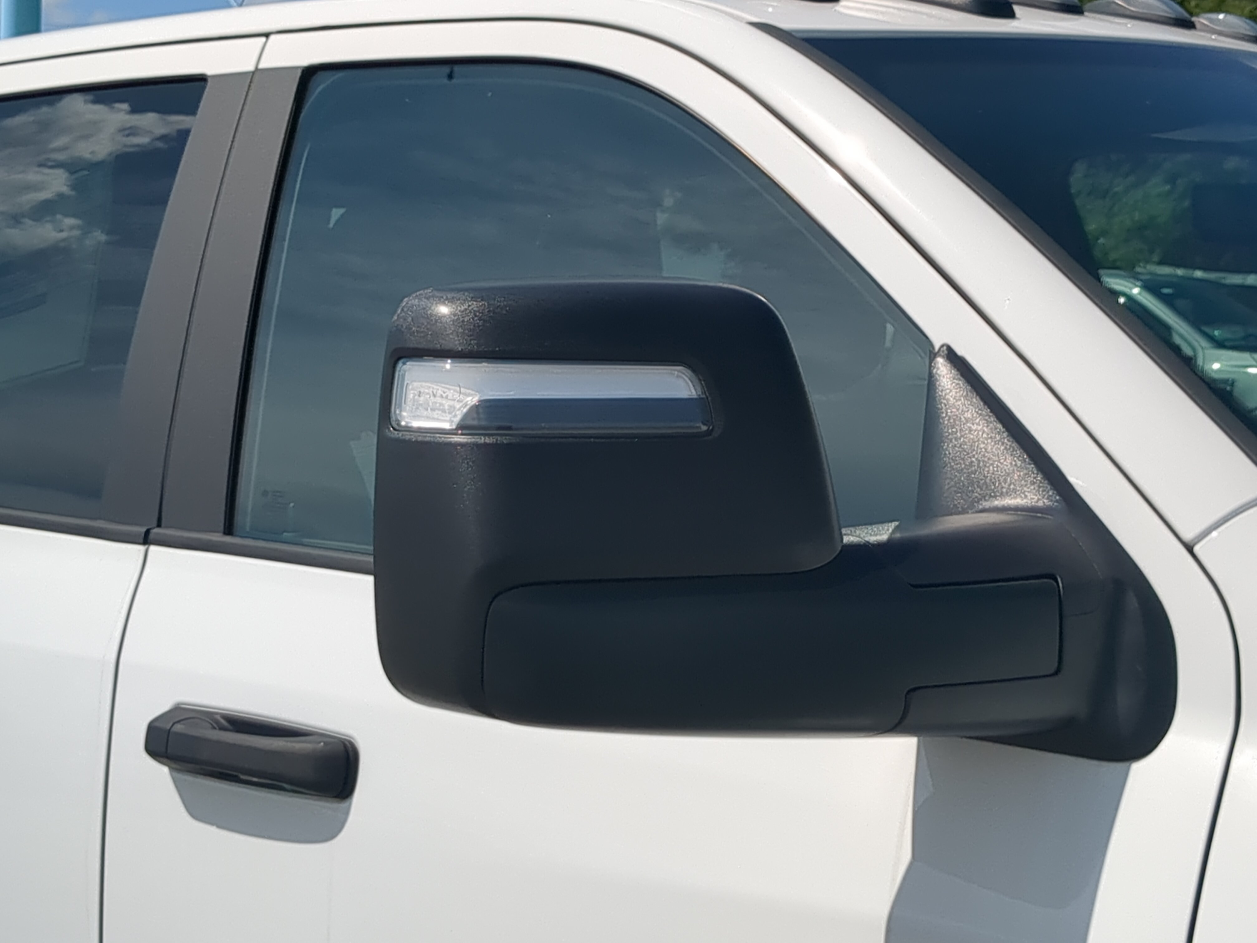 New 2026 RAM 3500 Big Horn AWD/4WD image 10