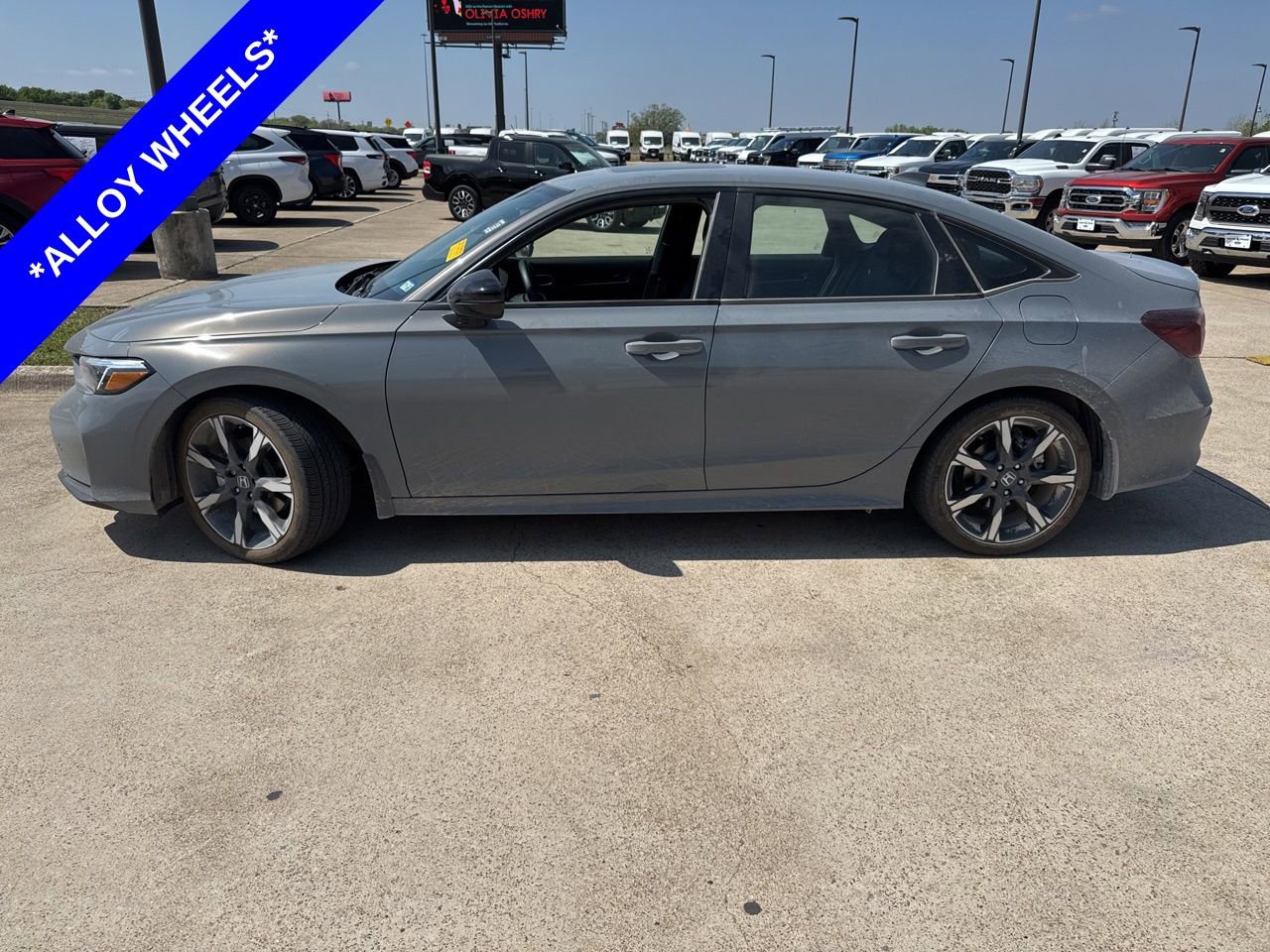 Used 2026 Honda Civic Sport Touring image 3