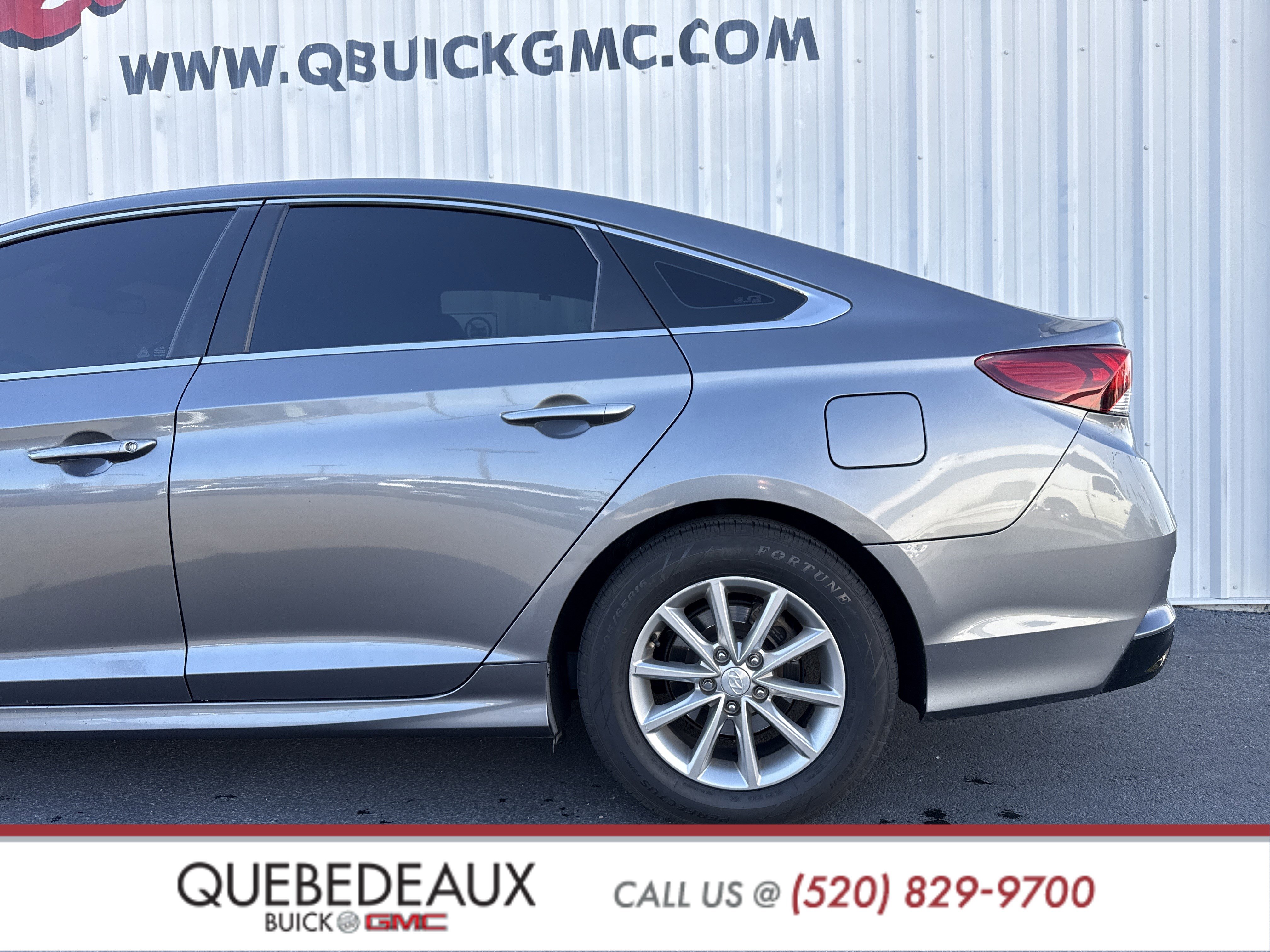 Used 2018 Hyundai Sonata SE image 2
