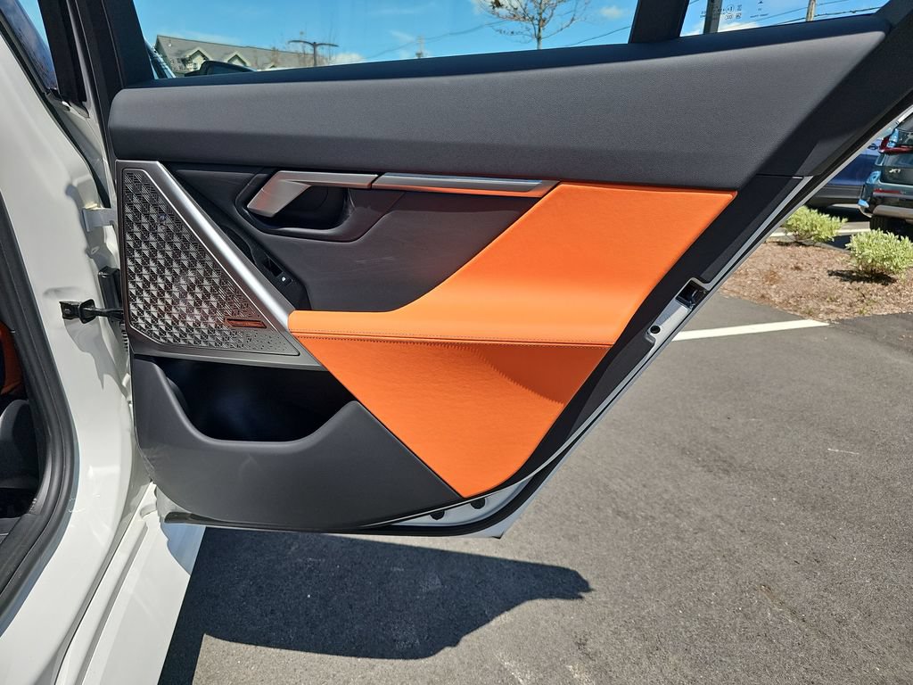 New 2027 BMW M5 AWD/4WD image 25