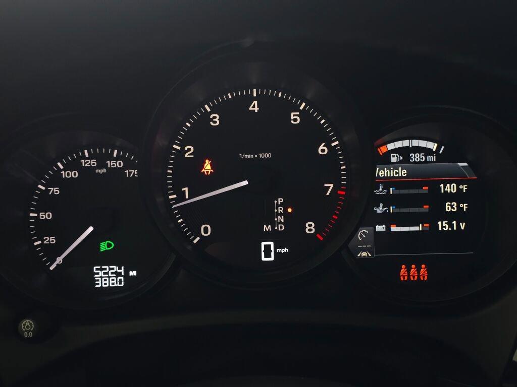 Certified 2025 Porsche Macan image 37