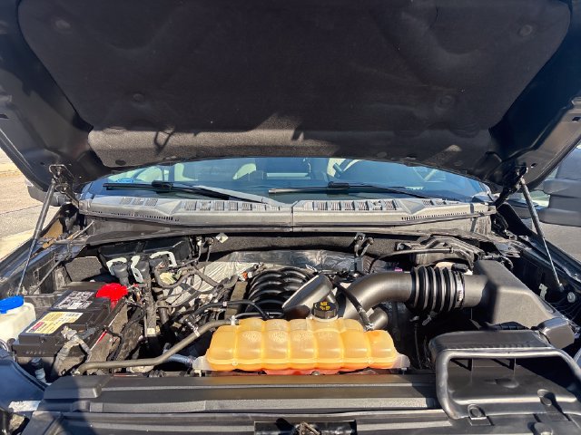 Used 2018 Ford F150 XLT w/ Equipment Group 302A Luxury AWD/4WD image 21