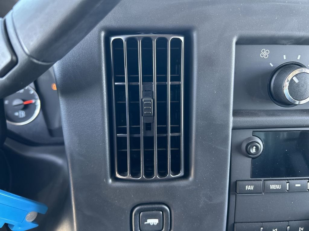 New 2025 GMC Savana 3500 Work Van w/ Power Convenience Package image 20