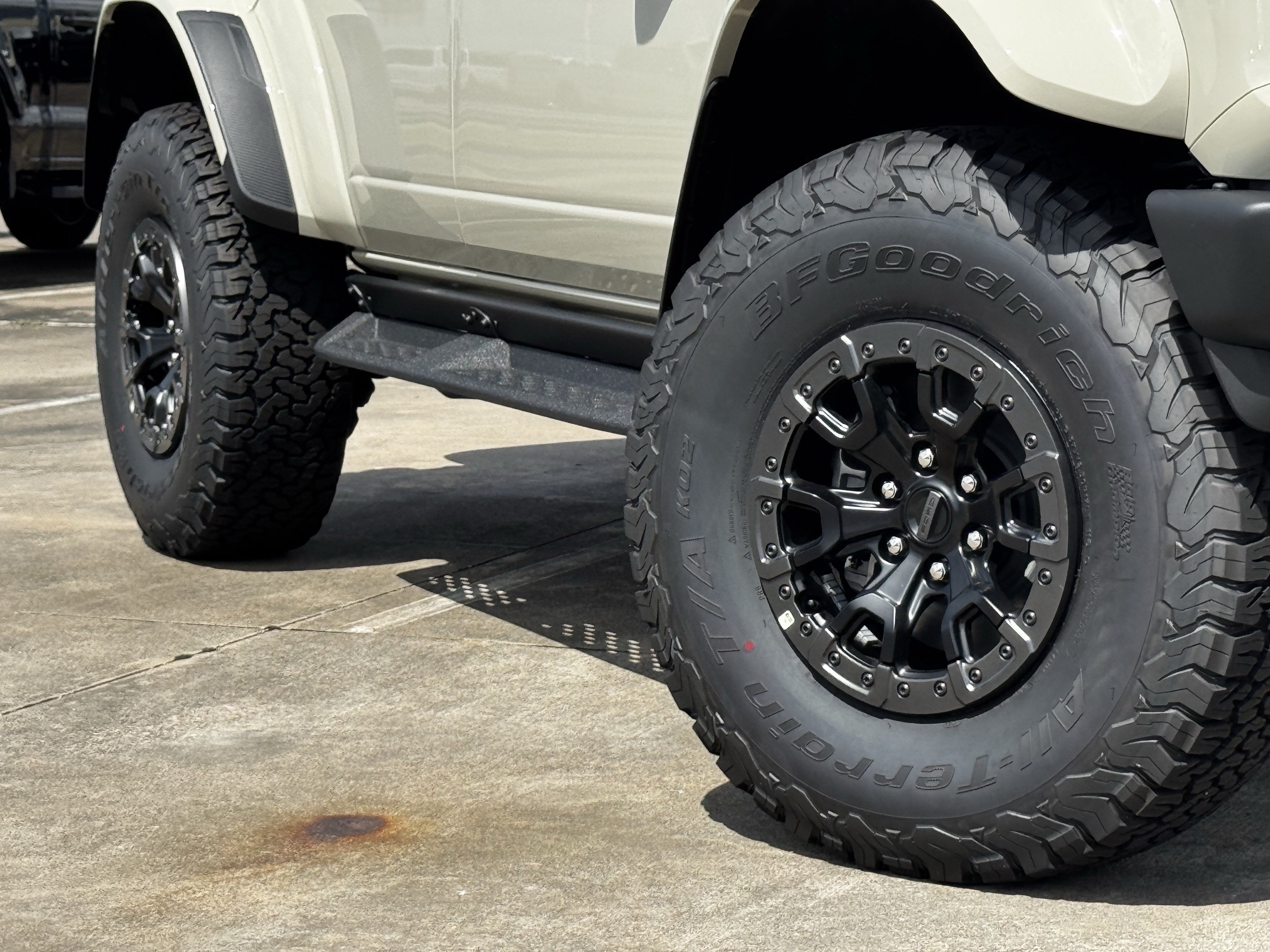 New 2026 Ford Bronco Raptor AWD/4WD image 12