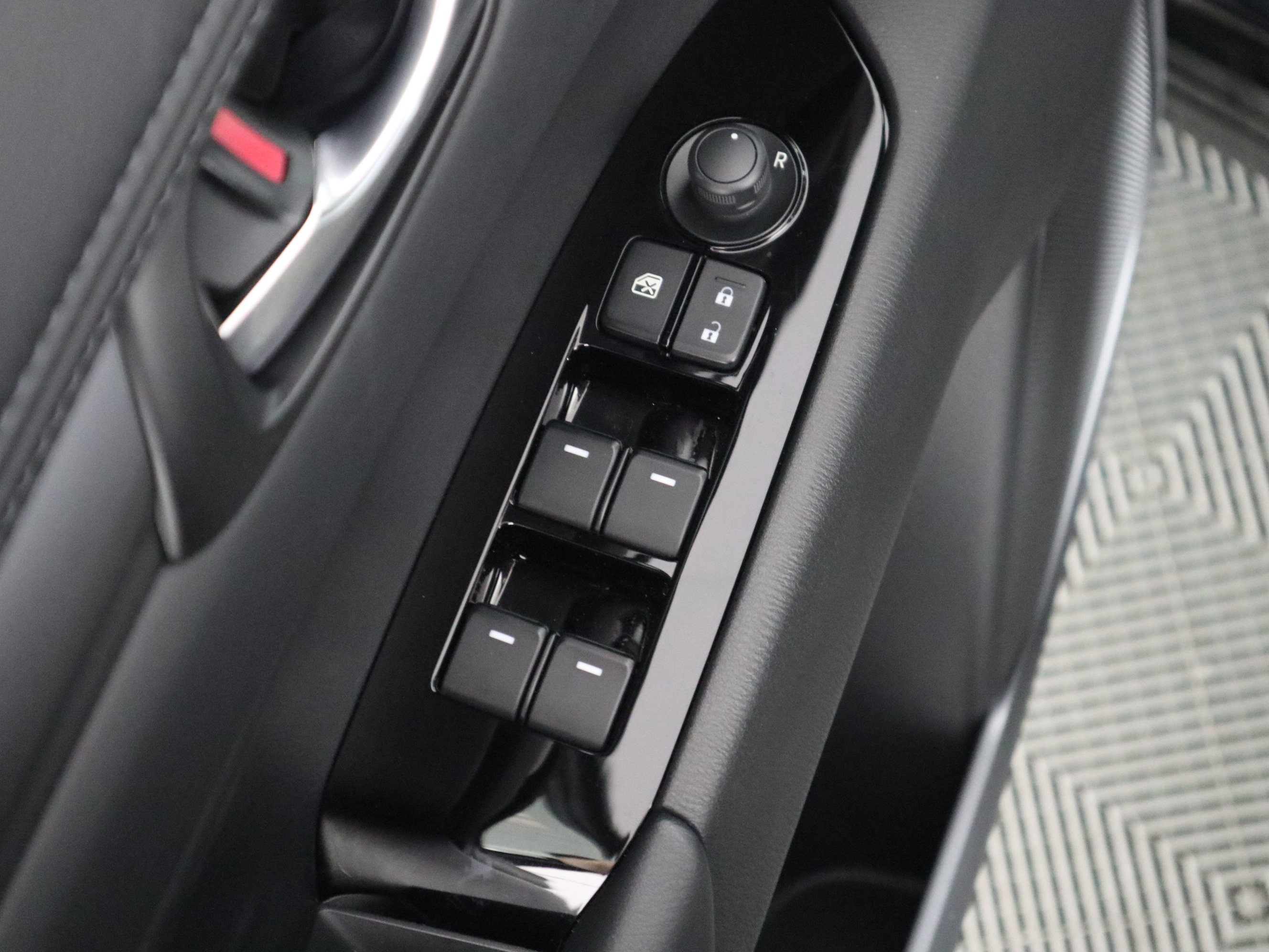 Certified 2025 MAZDA CX-5 AWD 2.5 S w/ Select Package image 36