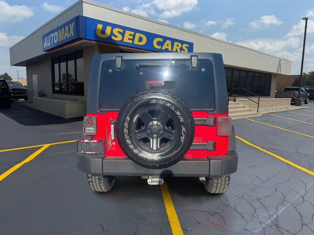 Used 2015 Jeep Wrangler Unlimited Sport w/ Max Tow Package AWD/4WD image 6