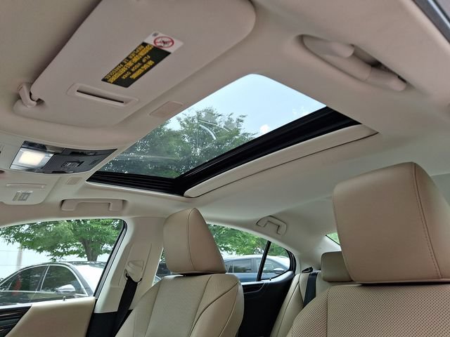 Used 2019 Lexus ES 350 w/ Premium Package FWD image 14