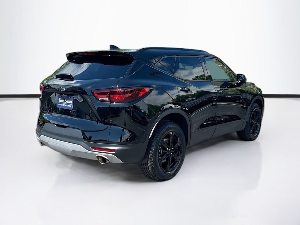 Used 2023 Chevrolet Blazer LT w/ Midnight/Sport Edition AWD/4WD image 8
