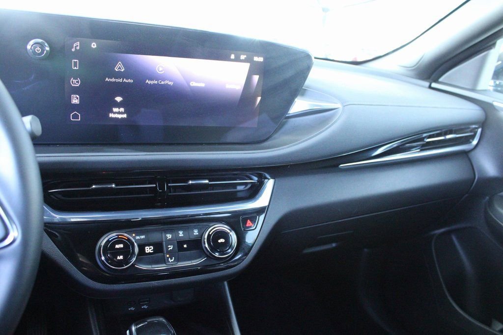 Used 2025 Buick Envista Sport Touring w/ Convenience II Package image 26