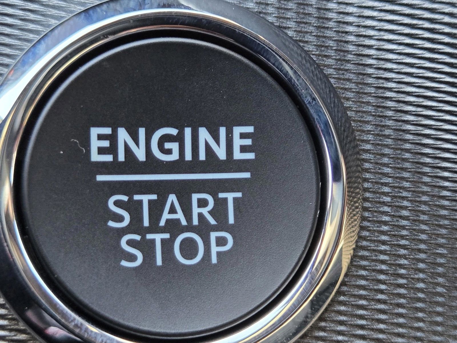 Used 2026 Ford Explorer ST-Line w/ ST-Line Street Pack image 13