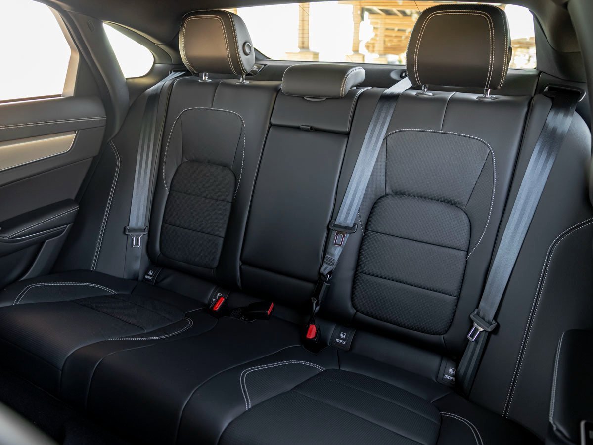 New 2024 Jaguar XF R-Dynamic SE image 21