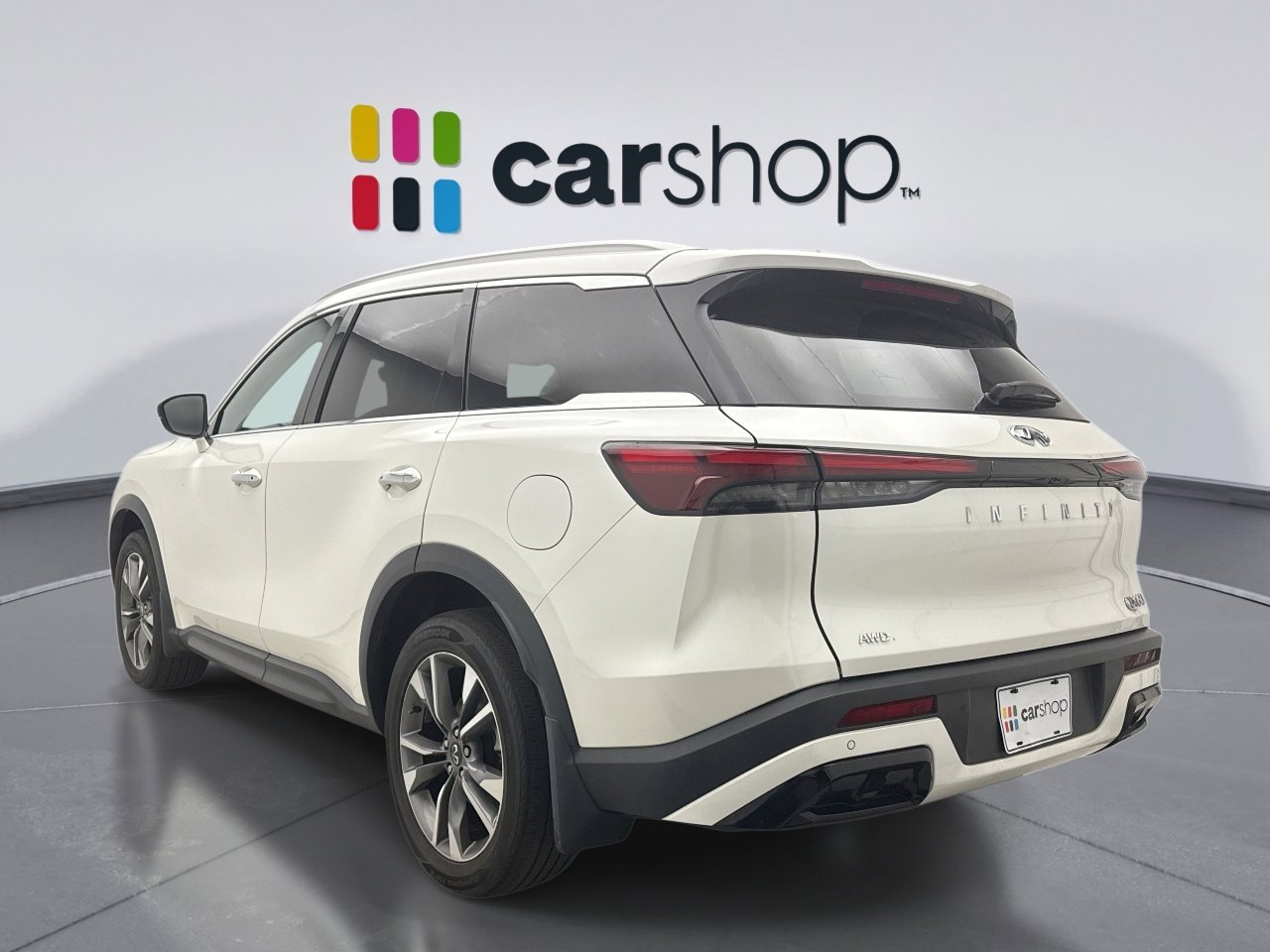 Used 2023 INFINITI QX60 Luxe AWD/4WD image 3