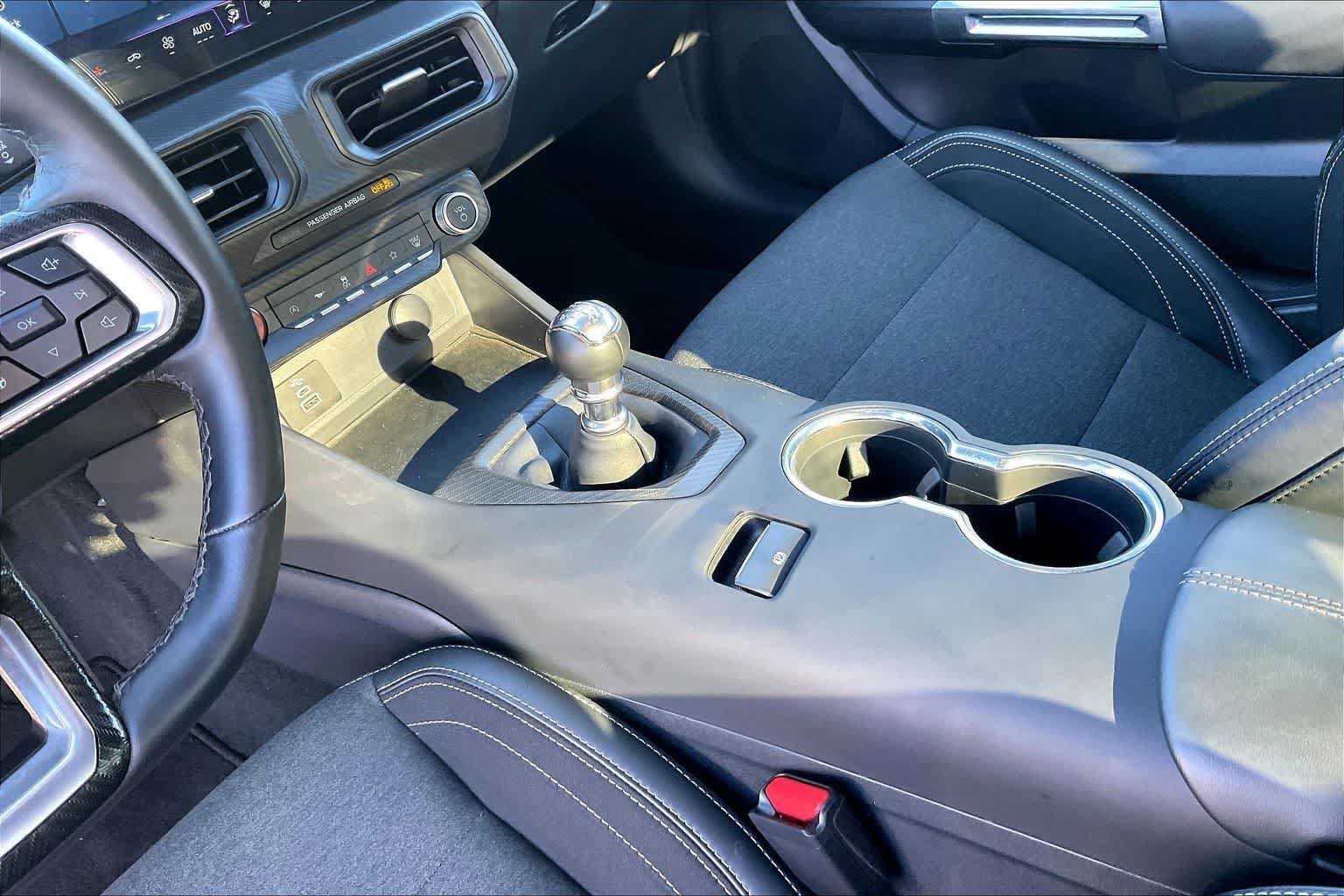 Used 2025 Ford Mustang GT RWD image 15