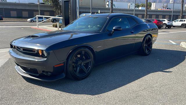Used 2019 Dodge Challenger R/T w/ Driver Convenience Group image 13