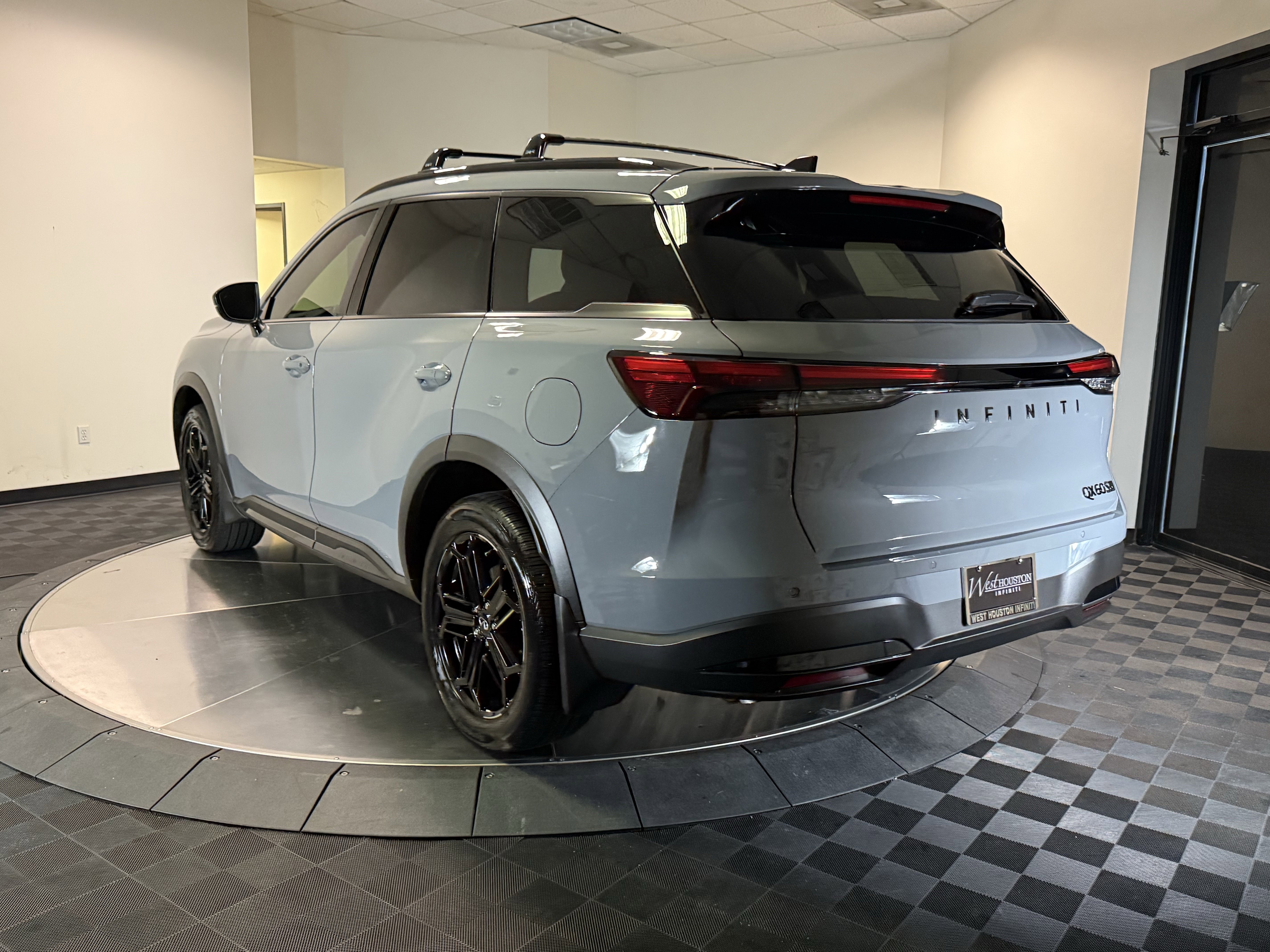Certified 2026 INFINITI QX60 Sport AWD/4WD image 5