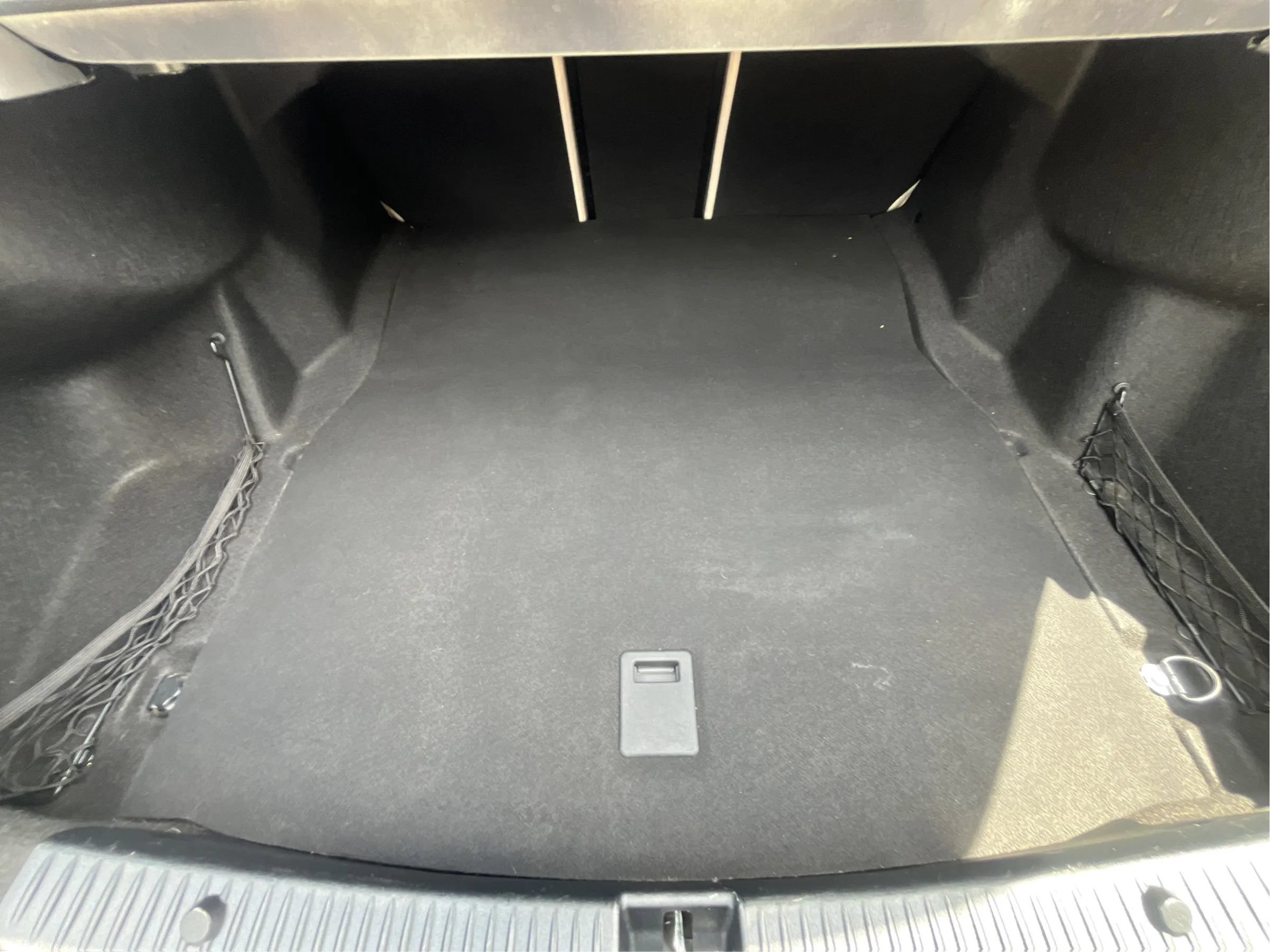 Used 2018 Mercedes-Benz C 300 Sedan image 22