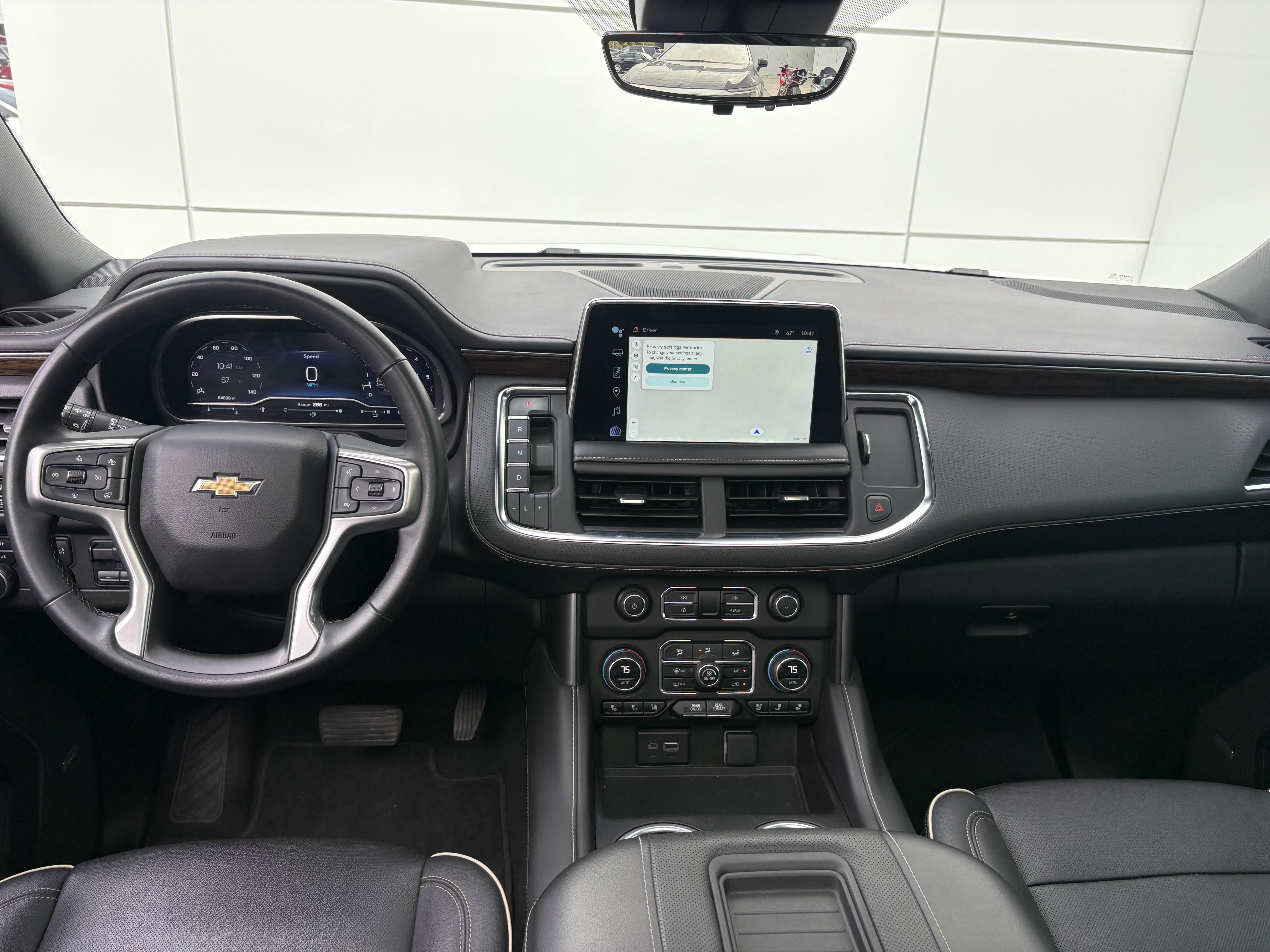 Used 2023 Chevrolet Tahoe Premier w/ Premium Package AWD/4WD image 21