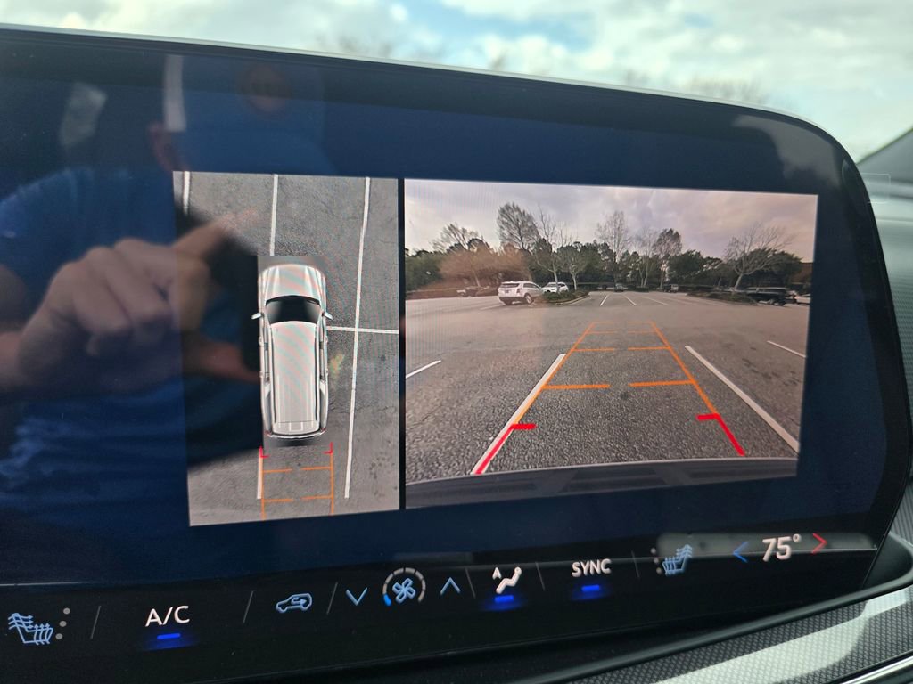 New 2026 Chevrolet Suburban RST w/ Comfort Package image 19