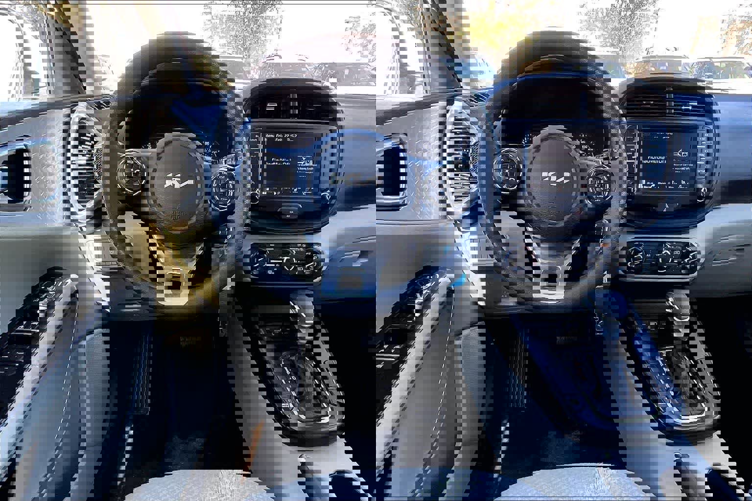 Certified 2022 Kia Soul LX image 13