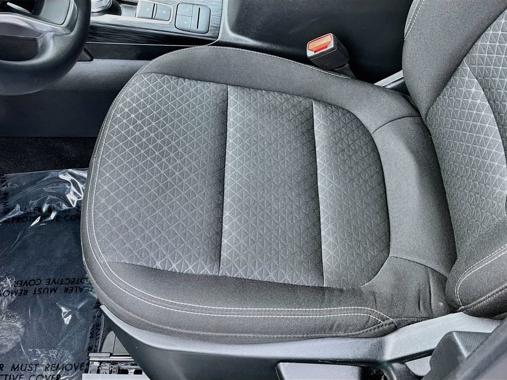 Used 2025 Ford Escape Active FWD image 18