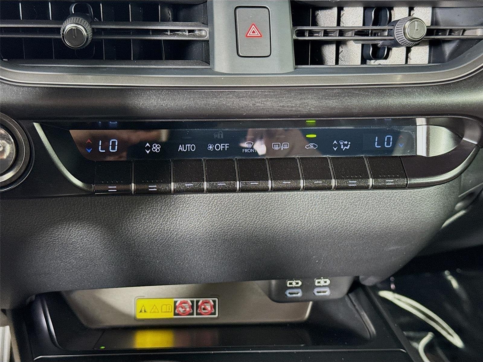 Used 2025 Lexus UX 300h AWD w/ Cold Area Package image 17