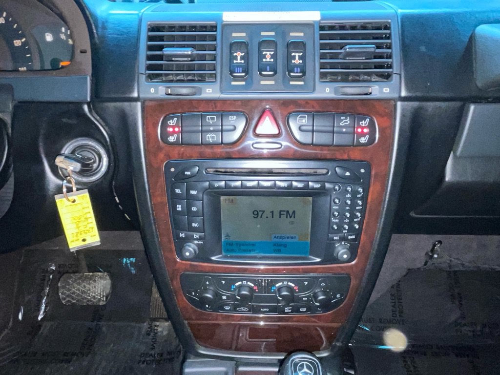 Used 2002 Mercedes-Benz G 500 image 17