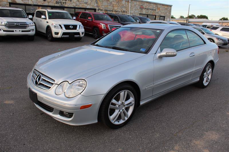 Used 2006 Mercedes-Benz CLK 350 Coupe image 3