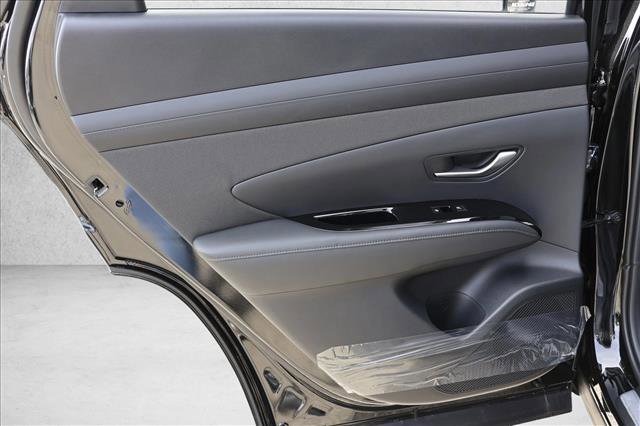New 2026 Hyundai Tucson Limited image 23