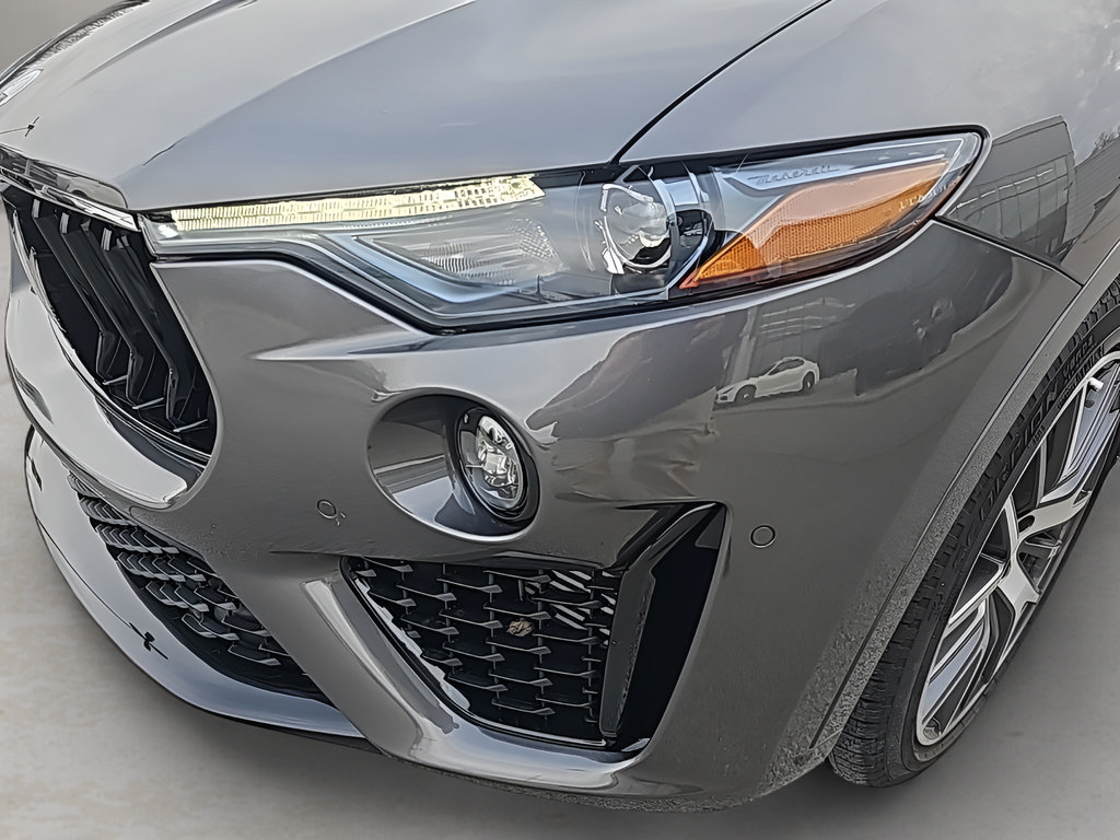 New 2024 Maserati Levante Modena Ultima AWD/4WD image 9
