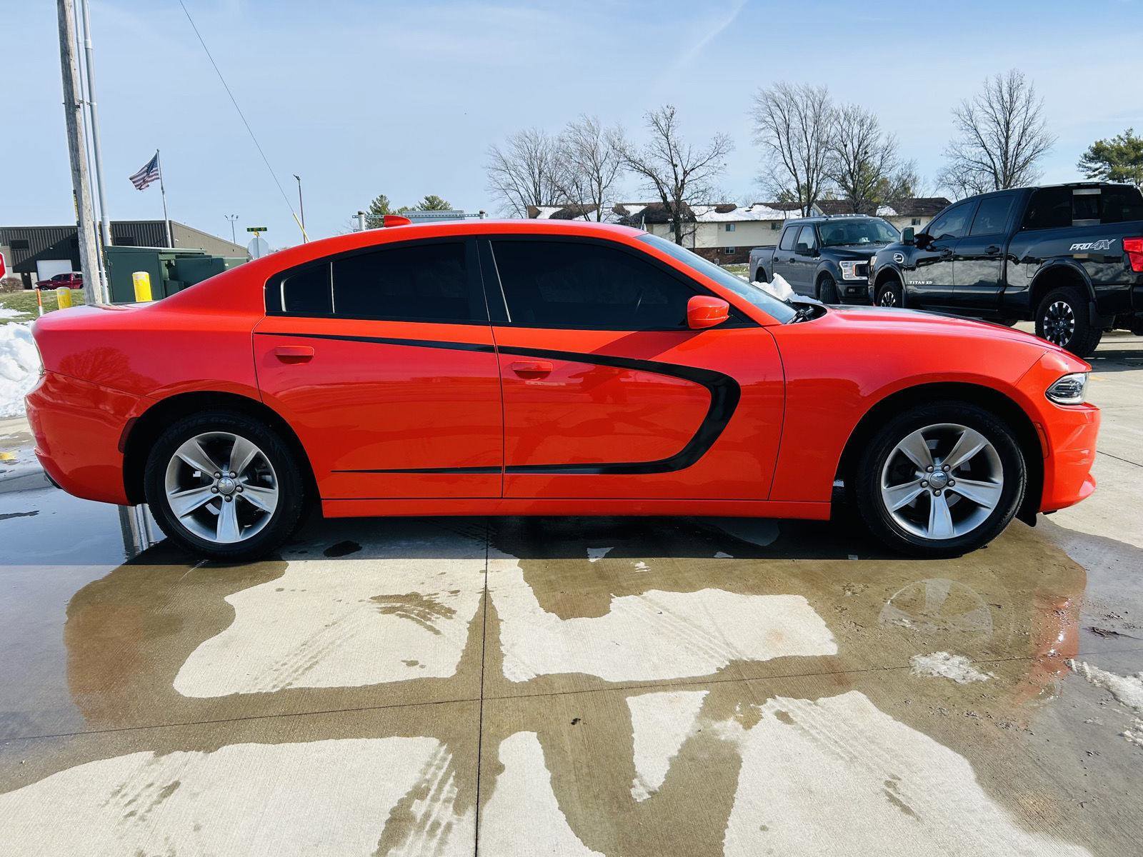 Used 2018 Dodge Charger SXT Plus image 34
