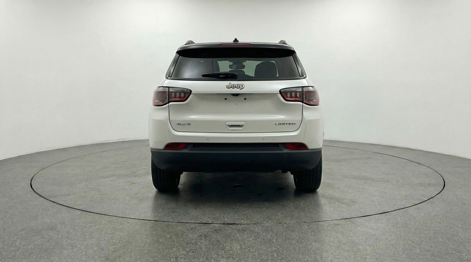 Used 2025 Jeep Compass Limited AWD/4WD image 7