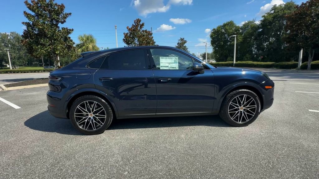 New 2025 Porsche Cayenne Coupe image 9