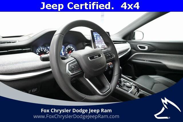Certified 2024 Jeep Compass Latitude image 8