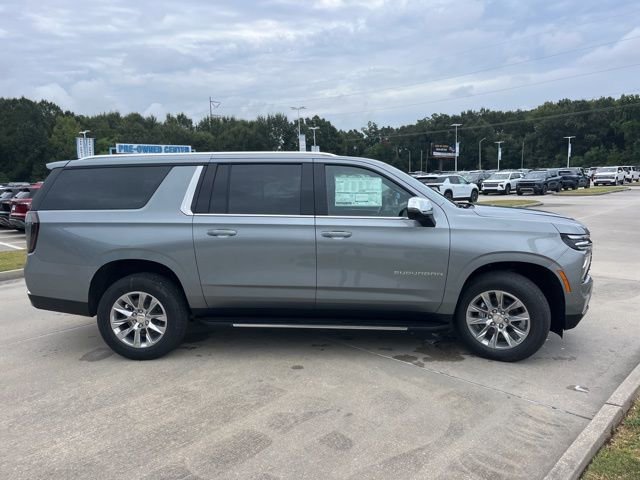 New 2026 Chevrolet Suburban Premier image 12