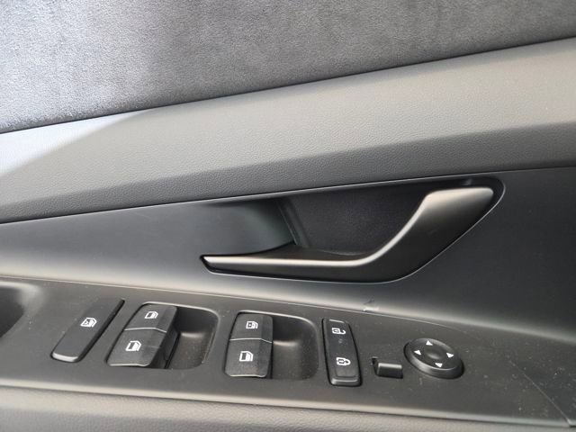 New 2026 Hyundai Elantra N w/ Cargo Package image 22