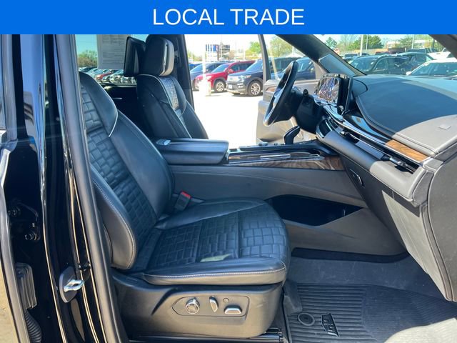 Used 2023 Cadillac Escalade Sport Platinum AWD/4WD image 18