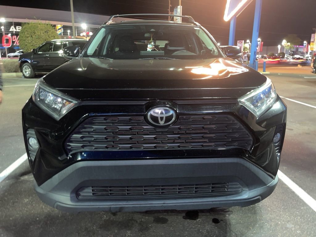 Used 2020 Toyota RAV4 XLE image 22