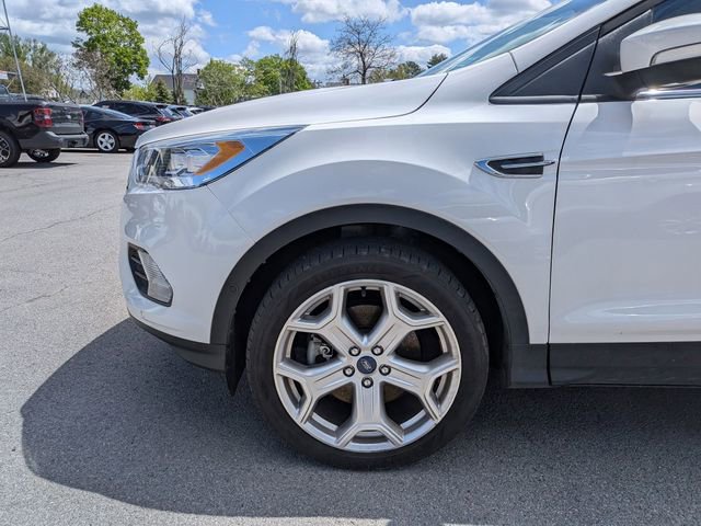 Used 2019 Ford Escape Titanium AWD/4WD image 8