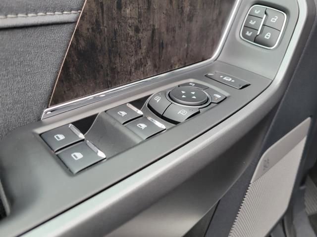 New 2026 Ford F350 Lariat w/ Lariat Ultimate Package image 24
