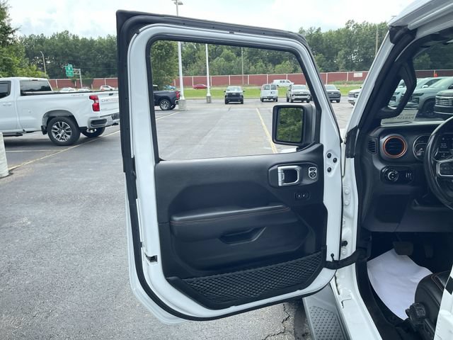 Used 2023 Jeep Gladiator Mojave w/ LED Lighting Group AWD/4WD image 23