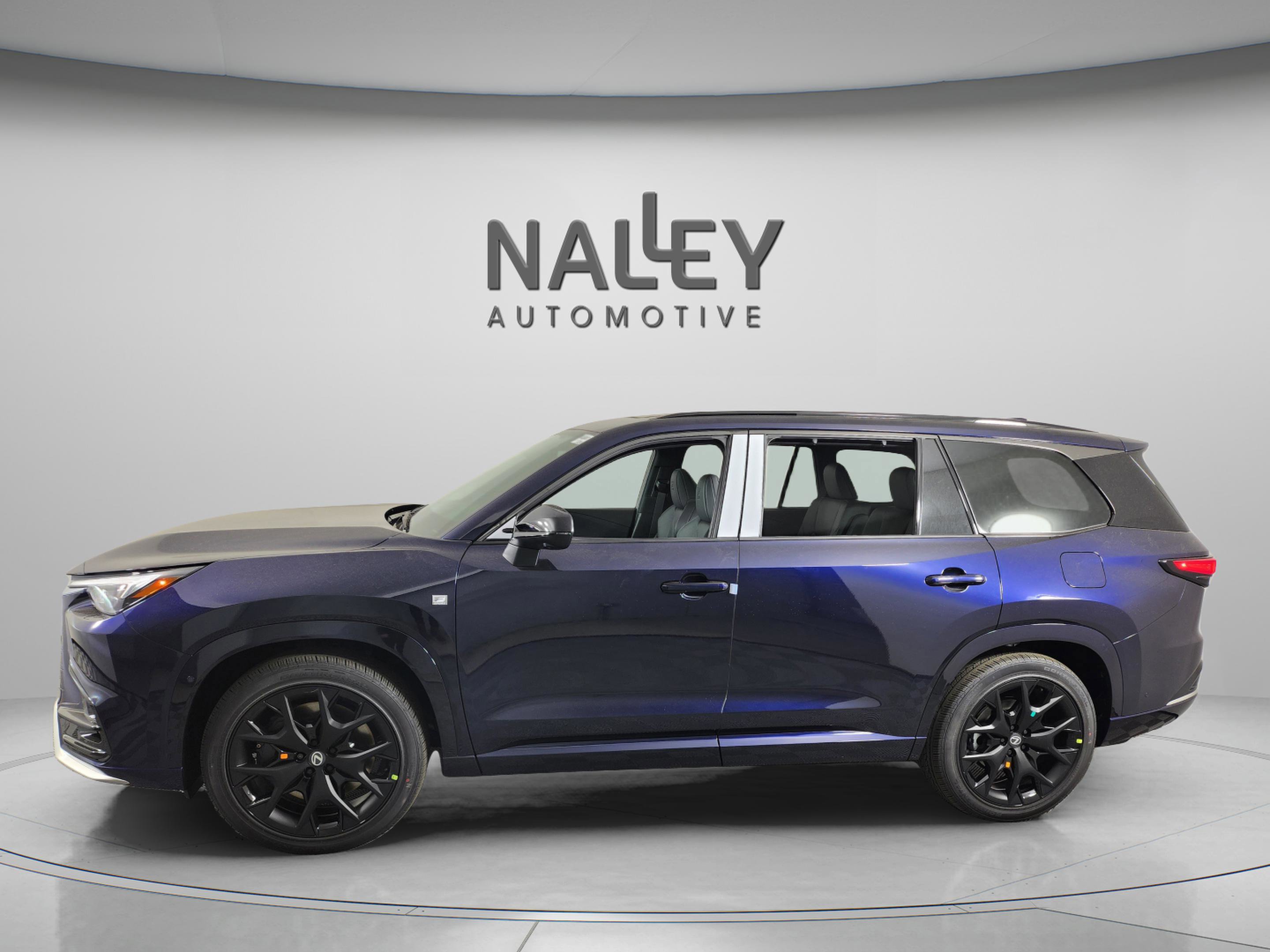 New 2026 Lexus TX 350 AWD image 2