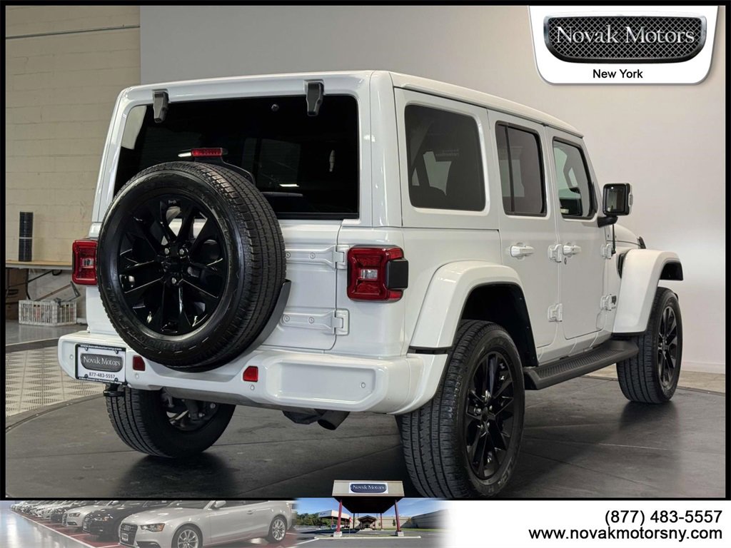 Used 2023 Jeep Wrangler Altitude image 11