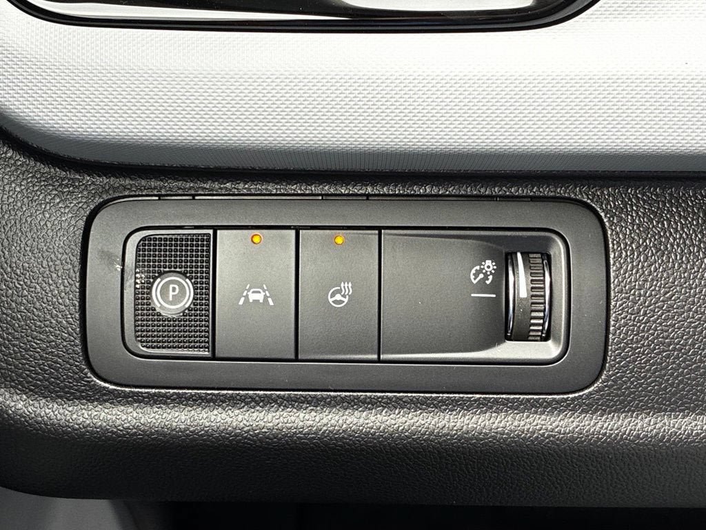 New 2027 Chevrolet Bolt LT w/ Comfort Package FWD image 9
